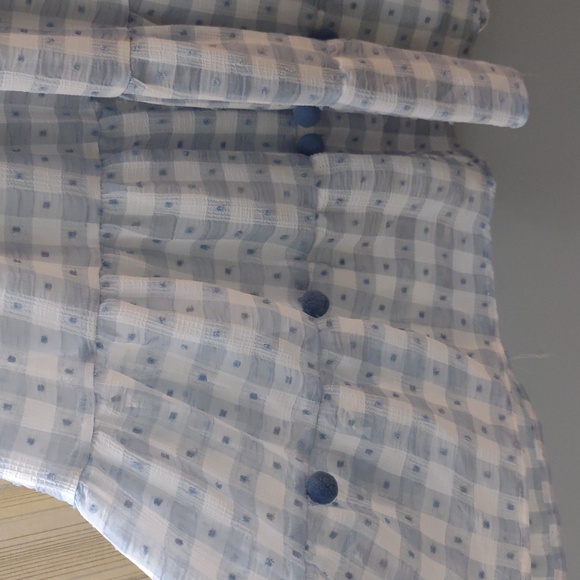 Adorable, Fun Dress - Picture 2 of 4